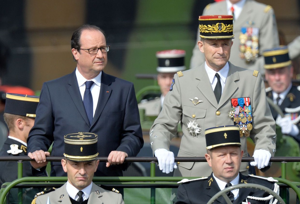 Le président français, François Hollande, au défilé du 14 Juillet. D. R.